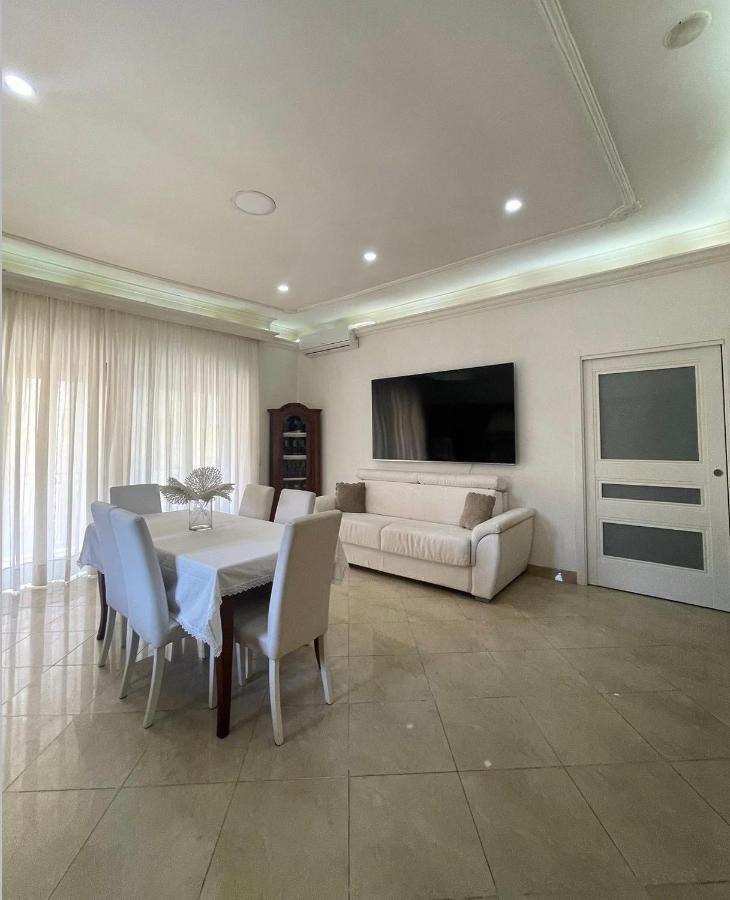 House Mari Naples